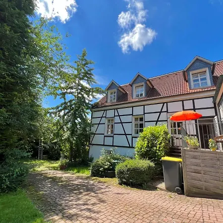 In Remscheid-ehringhausen Apartment *